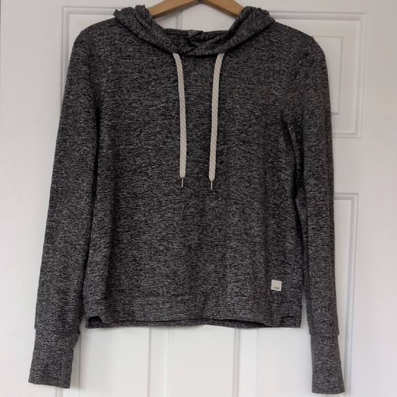 Vuori Halo Essential Hoodie Grey Women's Small Pullover Sweatshirt - Picture 3 of 9